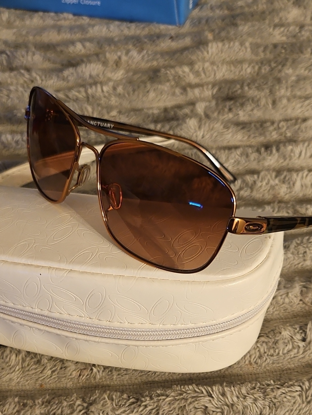 Oakley Sanctuary (OO4116-01 New Deadstock!!!!